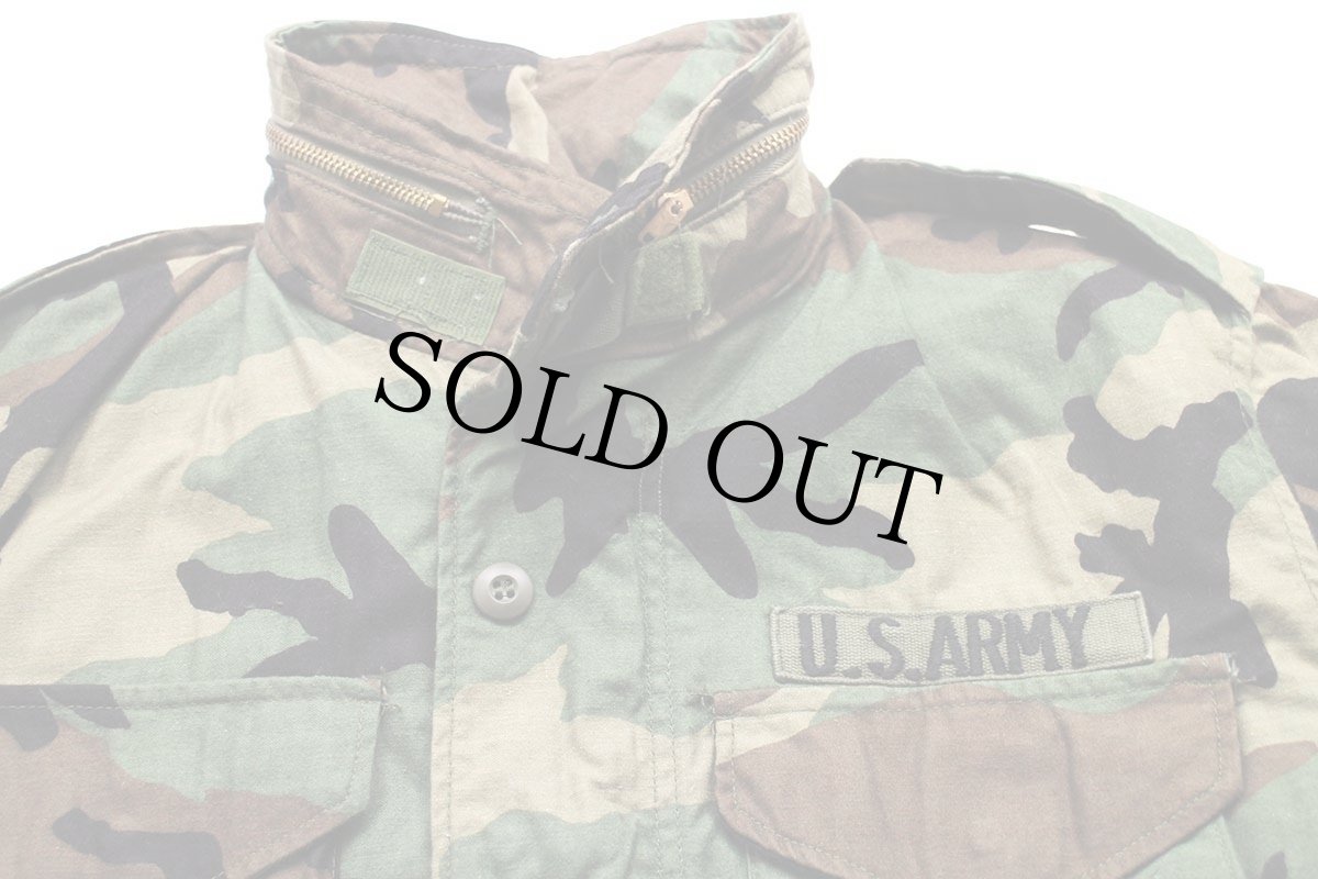 画像3: 80s 米軍 U.S.ARMY パッチ付き ウッドランドカモ M-65 フィールドジャケット S-R★14 (3)