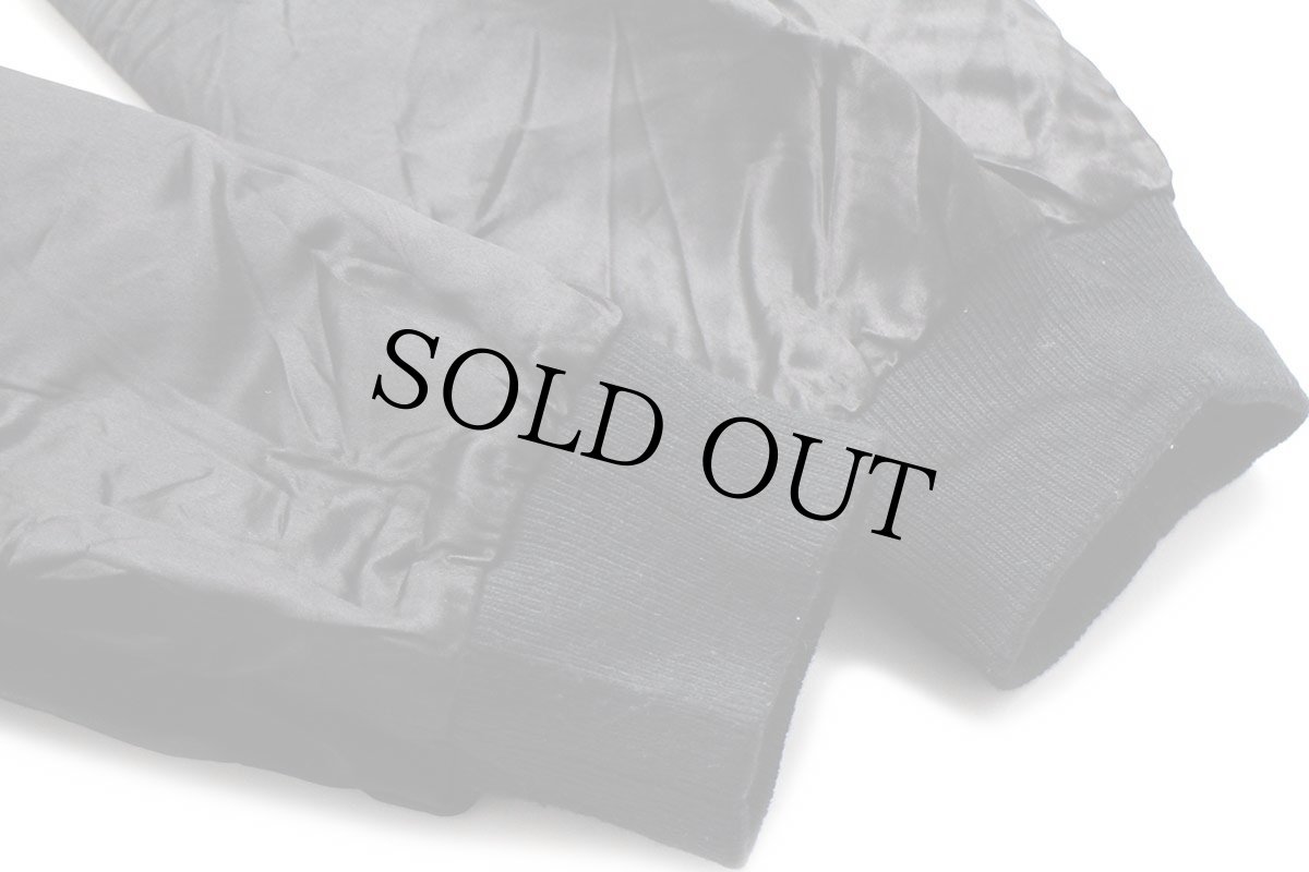 画像7: 80s USA製 MCDONNELL DOUGLAS MD-80 飛行機 刺繍 サテンジャケット 黒 L (7)