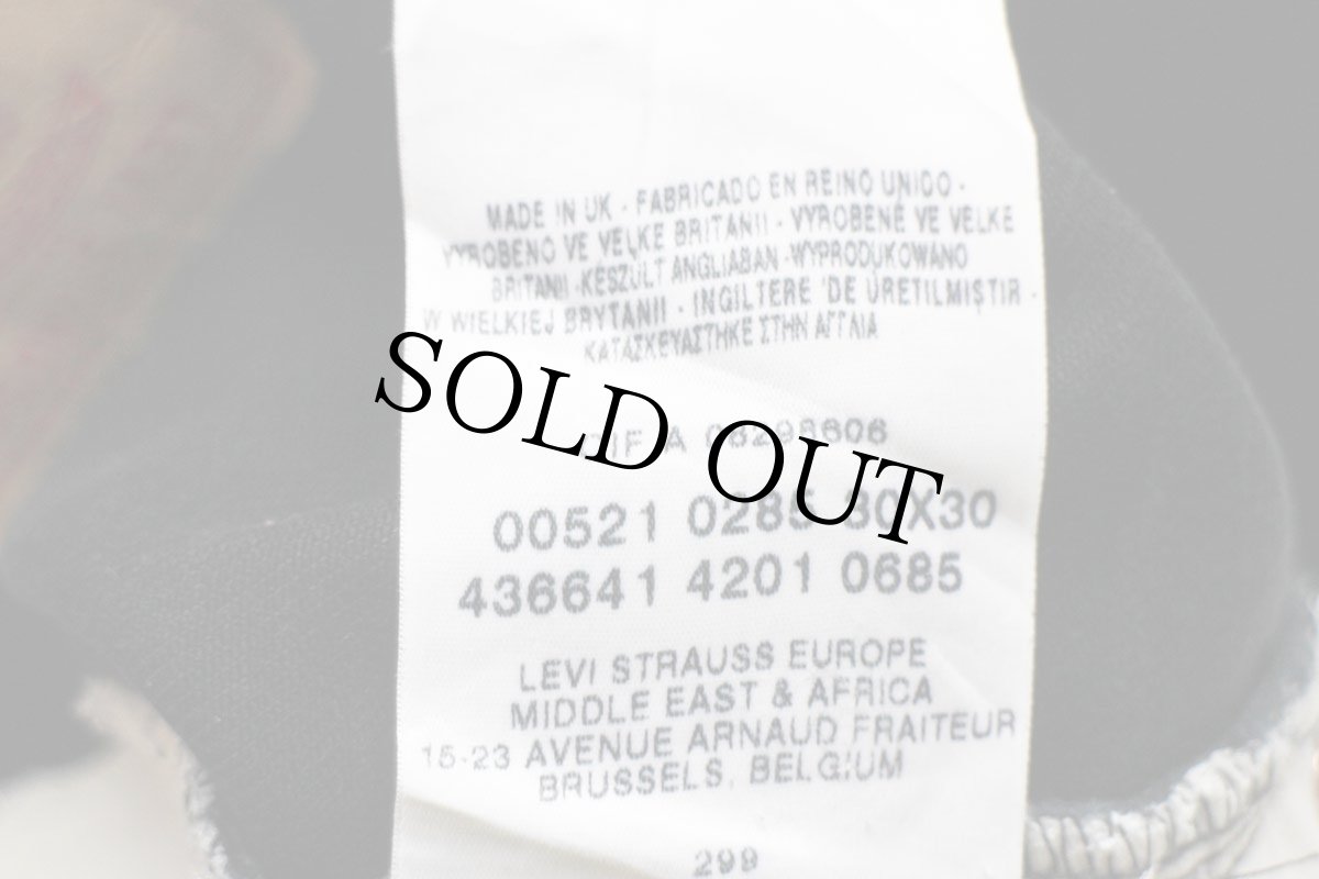 画像7: 00s 英国製 Levi'sリーバイス 521 ブラック デニムパンツ ペンキ飛び w30 L30★SDP2519 ユーロ (7)