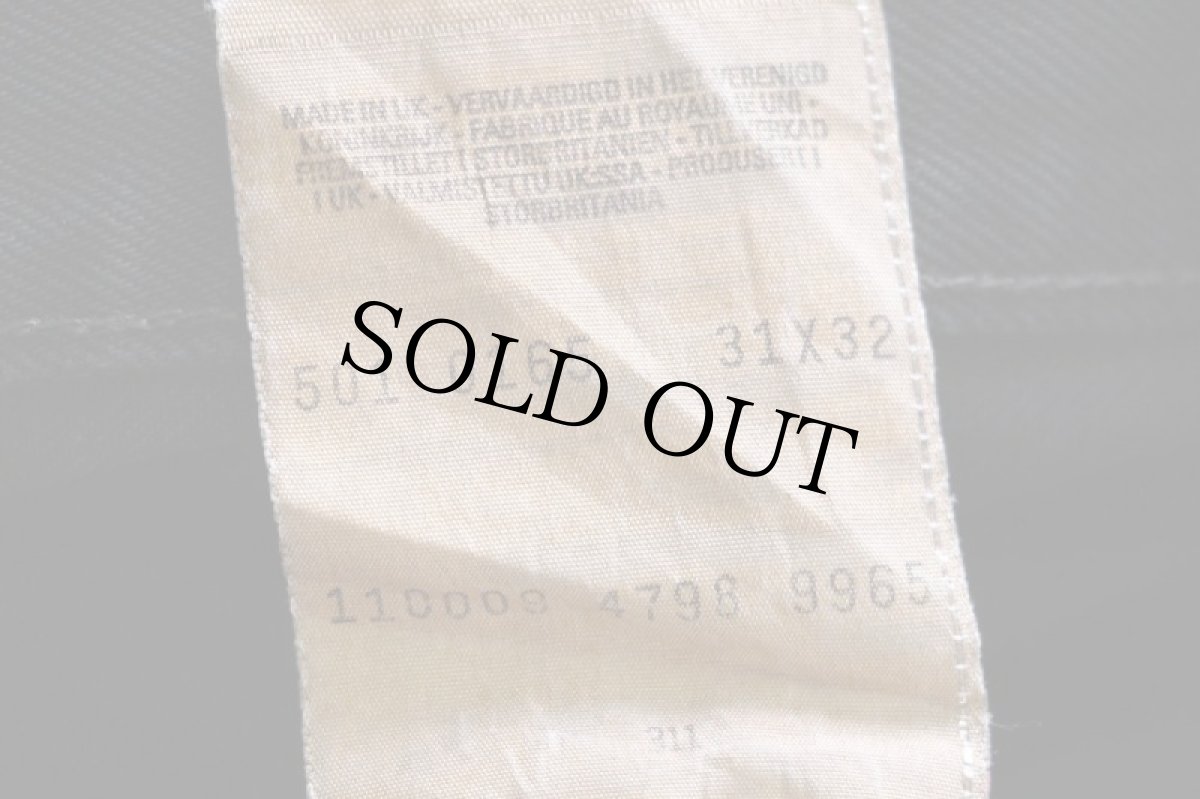 画像7: 90s 英国製 Levi'sリーバイス 501 後染め ブラック デニムパンツ w31 L32★SDP2486 ユーロ (7)