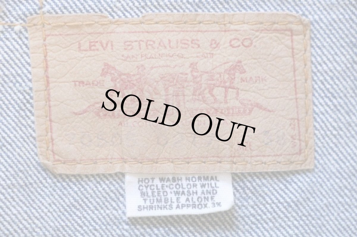 画像4: 70s USA製 Levi'sリーバイス 70505 サンダーバード刺繍 ブリーチ デニムジャケット 38 (4)