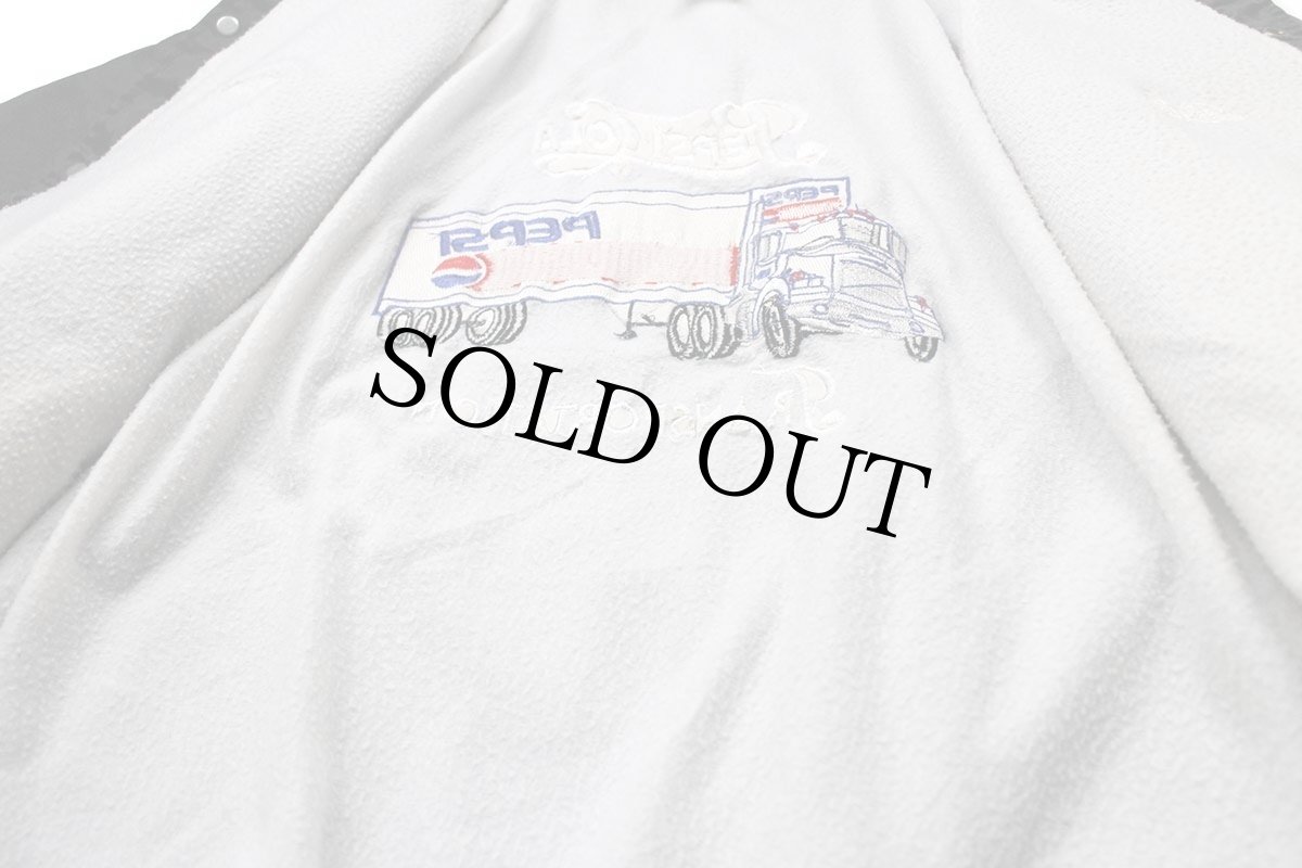 画像6: 90s USA製 PEPSI COLA ペプシコーラ トラック TRANSPORTATION 刺繍 ナイロンジャケット 黒 XL (6)