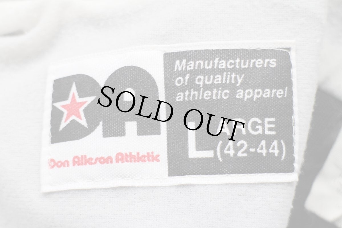 画像5: 90s USA製 TAZMANIAN freight forwarding inc. 刺繍 ナイロンジャケット 黒 L (5)