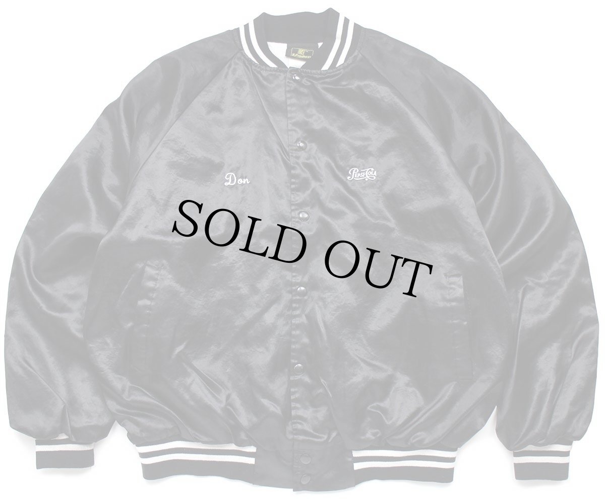 画像2: 90s USA製 PEPSI COLA ペプシコーラ トラック TRANSPORTATION 刺繍 ナイロンジャケット 黒 XL (2)