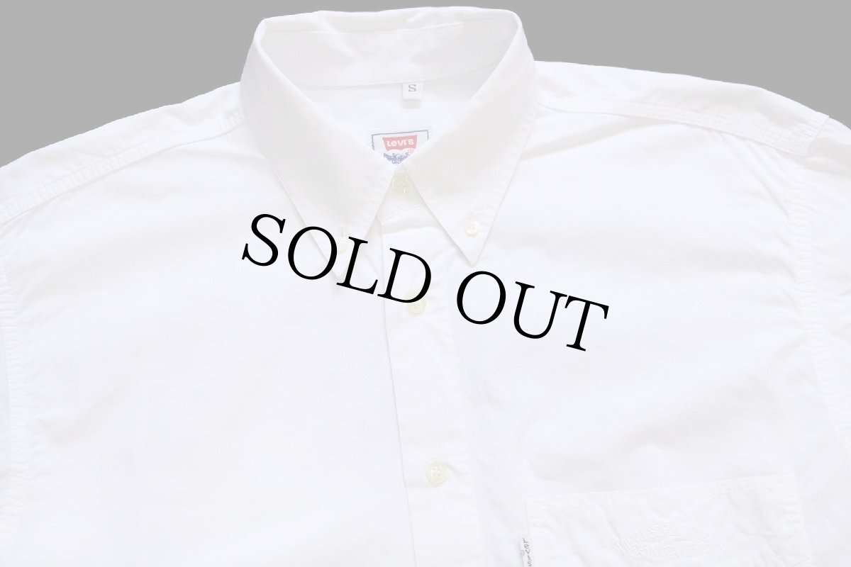 画像3: 90s イタリア製 Levi'sリーバイス ロゴ刺繍 ボタンダウン コットンシャツ 白 S★ユーロ (3)