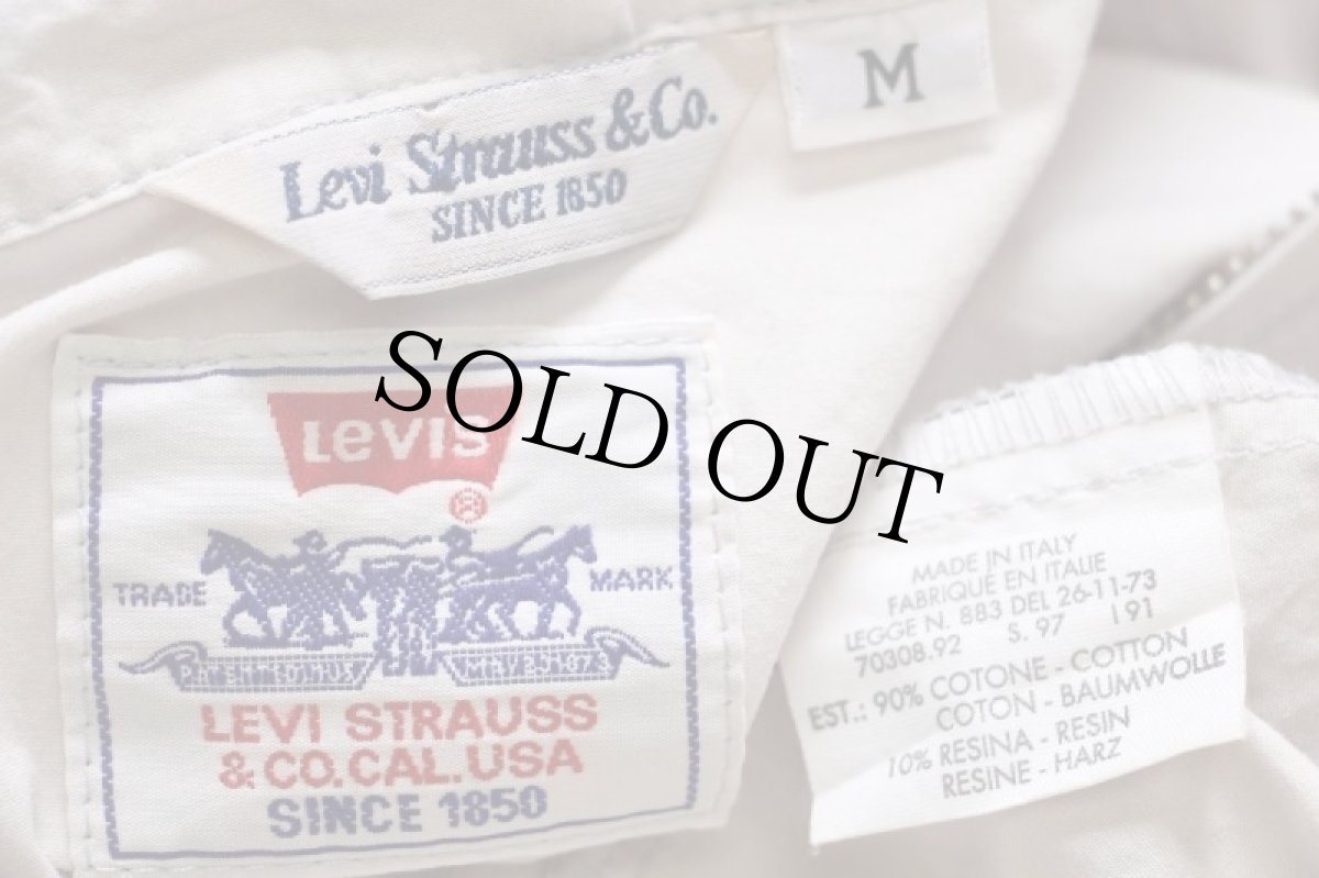 画像4: 90s イタリア製 Levi'sリーバイス ロゴ刺繍 ポプリン ジャケット グレーベージュ★ユーロ (4)