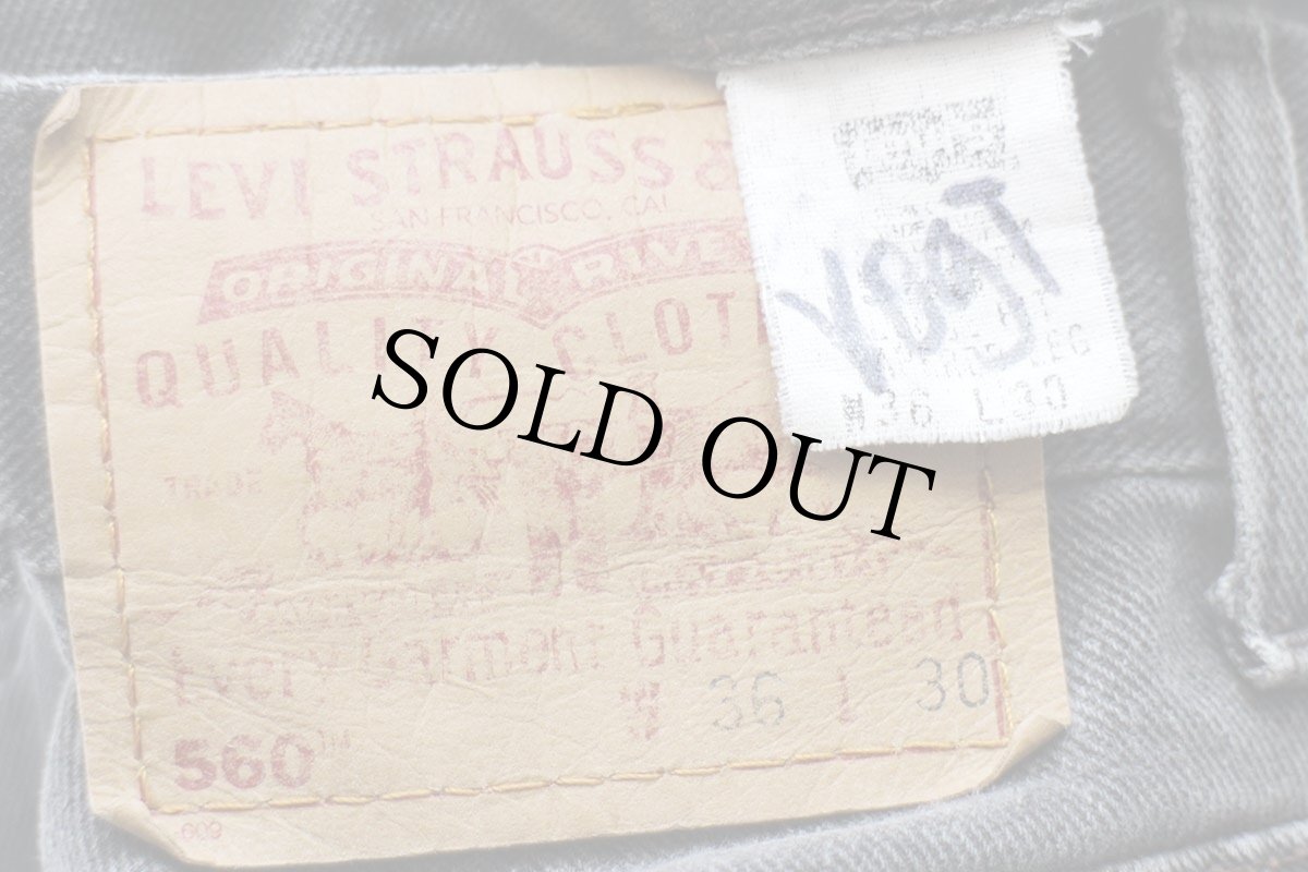 画像6: 90s USA製 Levi'sリーバイス 560 ブラック デニムパンツ フェード w36 L30★SDP2605 (6)