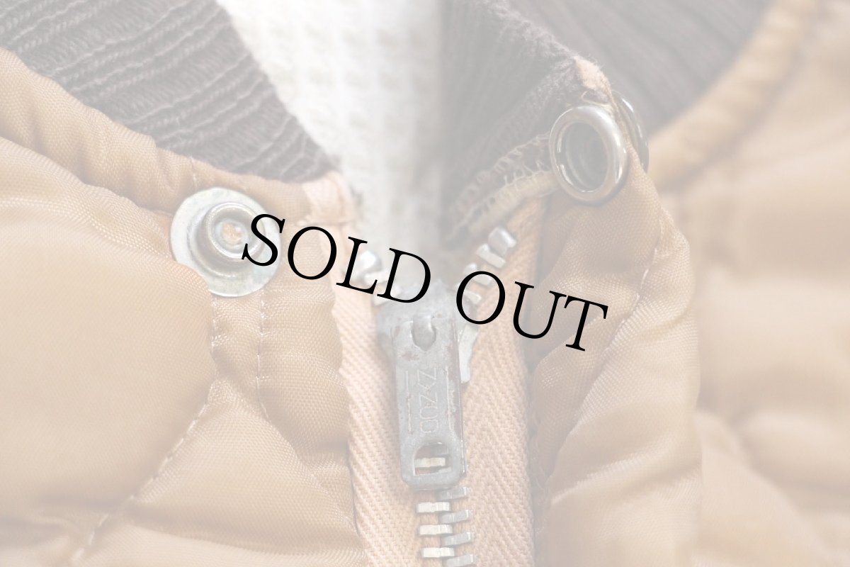 画像4: 60s UNKNOWN サーマルライナー ナイロン キルティングジャケット 茶 (4)