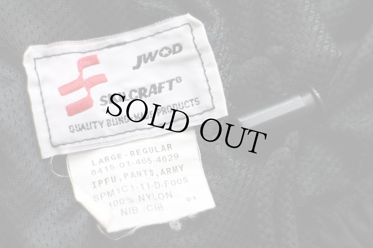 画像6: 11 米軍 U.S.ARMY IPFU トレーニング ナイロンパンツ 黒 L/R★03 (6)