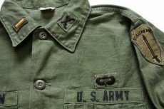 画像4: 60s 米軍 U.S.ARMY パッチ付き コットンサテン ユーティリティシャツ オリーブグリーン 15.5 (4)