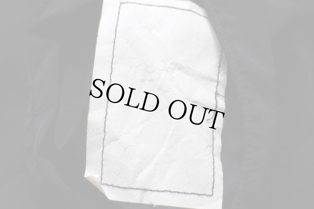 画像7: 11 米軍 U.S.ARMY ロゴ刺繍 APFU トレーニング ナイロンパンツ 黒 M/S★01 (7)