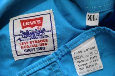 画像4: 90s イタリア製 Levi'sリーバイス ロゴ刺繍 ボタンダウン コットンポプリン シャツ 青 XL★ユーロ (4)