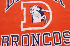 画像5: 70s LOGO7 NFL DENVER BRONCOS Vネック フットボールTシャツ オレンジ L (5)