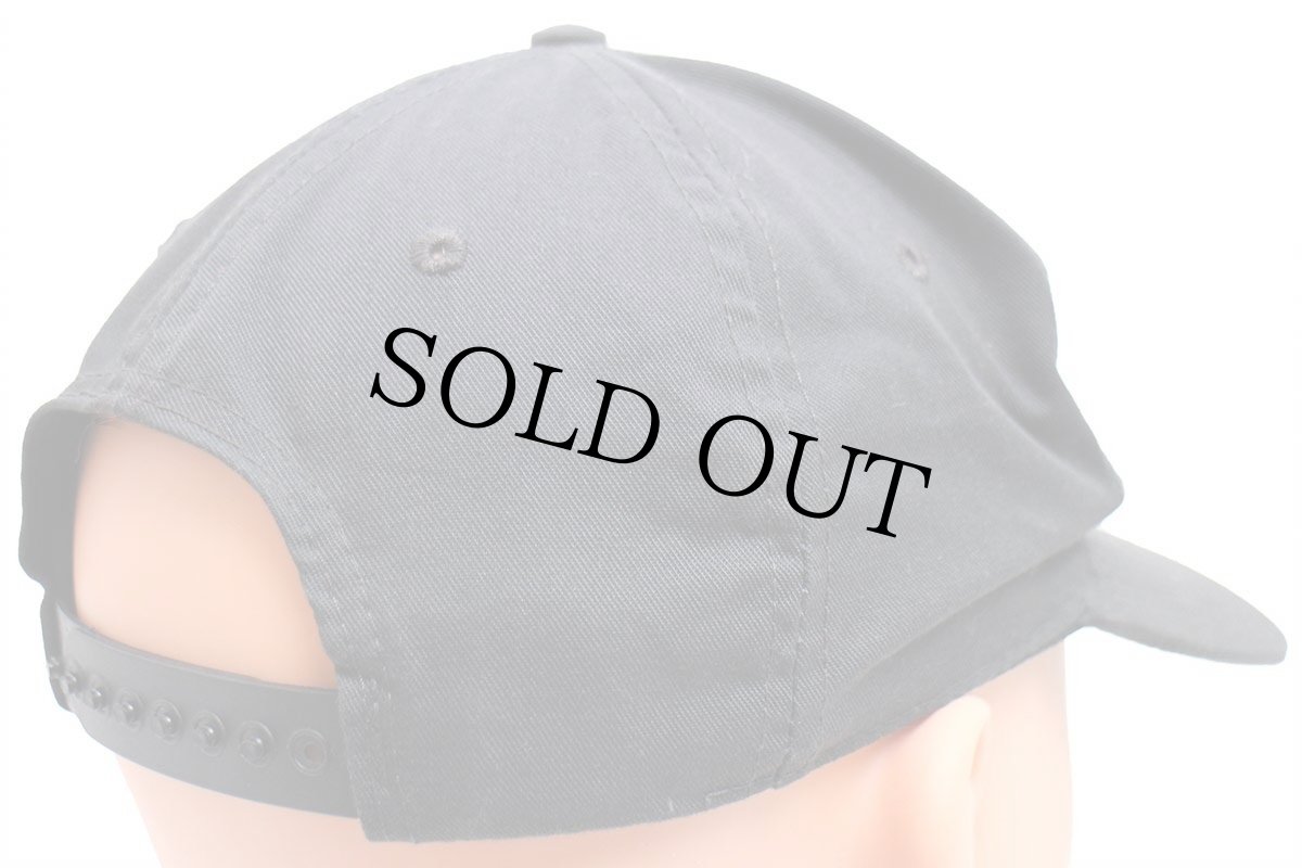 画像2: 90s USA製 ORKIN COMMERCIAL SERVICES ロゴ刺繍 キャップ チャコールグレー L (2)