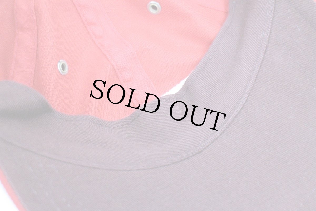 画像9: Levi'sリーバイス ロゴ刺繍 コットンキャップ 赤 (9)