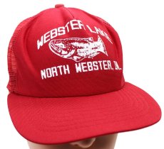 画像1: 80s USA製 New Era WEBSTER LAKE フィッシュ メッシュキャップ 赤 M-L (1)