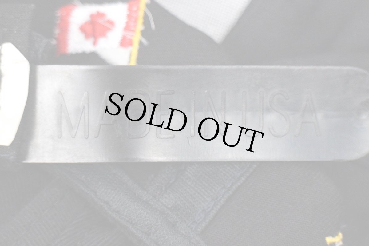 画像8: 90s USA製 ONE UNION PAINTERS AND ALLIED TRADES 星条旗×メイプルリーフフラッグ 刺繍 キャップ 黒 (8)