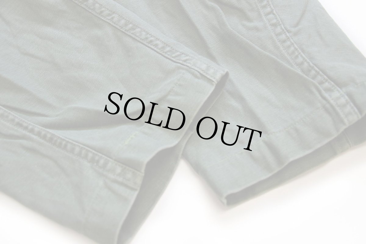 画像6: 60s 米軍 U.S.ARMY パッチ付き コットンサテン ユーティリティシャツ オリーブグリーン (6)