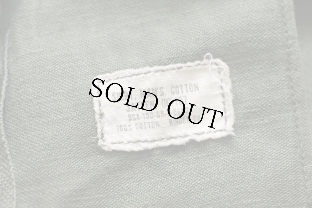 画像4: 60s 米軍 U.S.ARMY AIRBONE パッチ付き コットンサテン ユーティリティシャツ オリーブグリーン 16.5 (4)