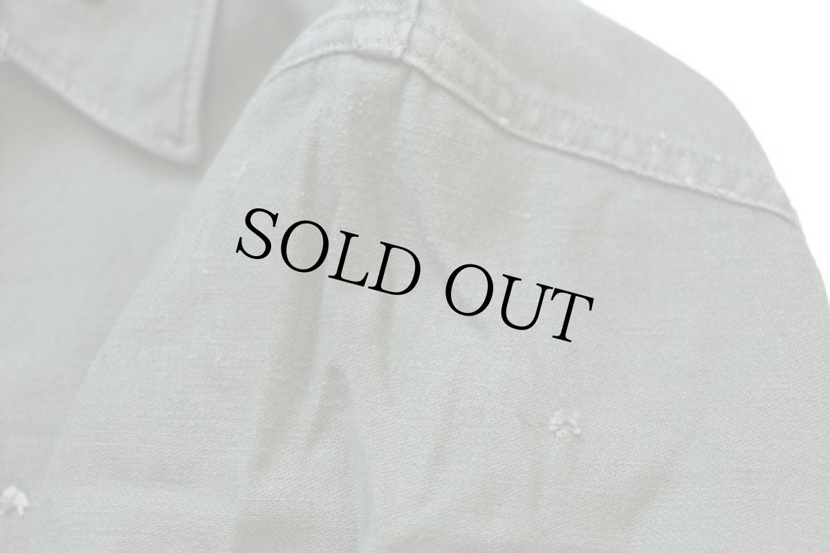 画像6: 60s 米軍 U.S.ARMY パッチ付き コットンサテン ユーティリティシャツ オリーブグリーン (6)