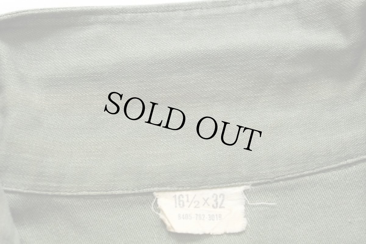 画像5: 60s 米軍 U.S.ARMY AIRBONE パッチ付き コットンサテン ユーティリティシャツ オリーブグリーン 16.5 (5)