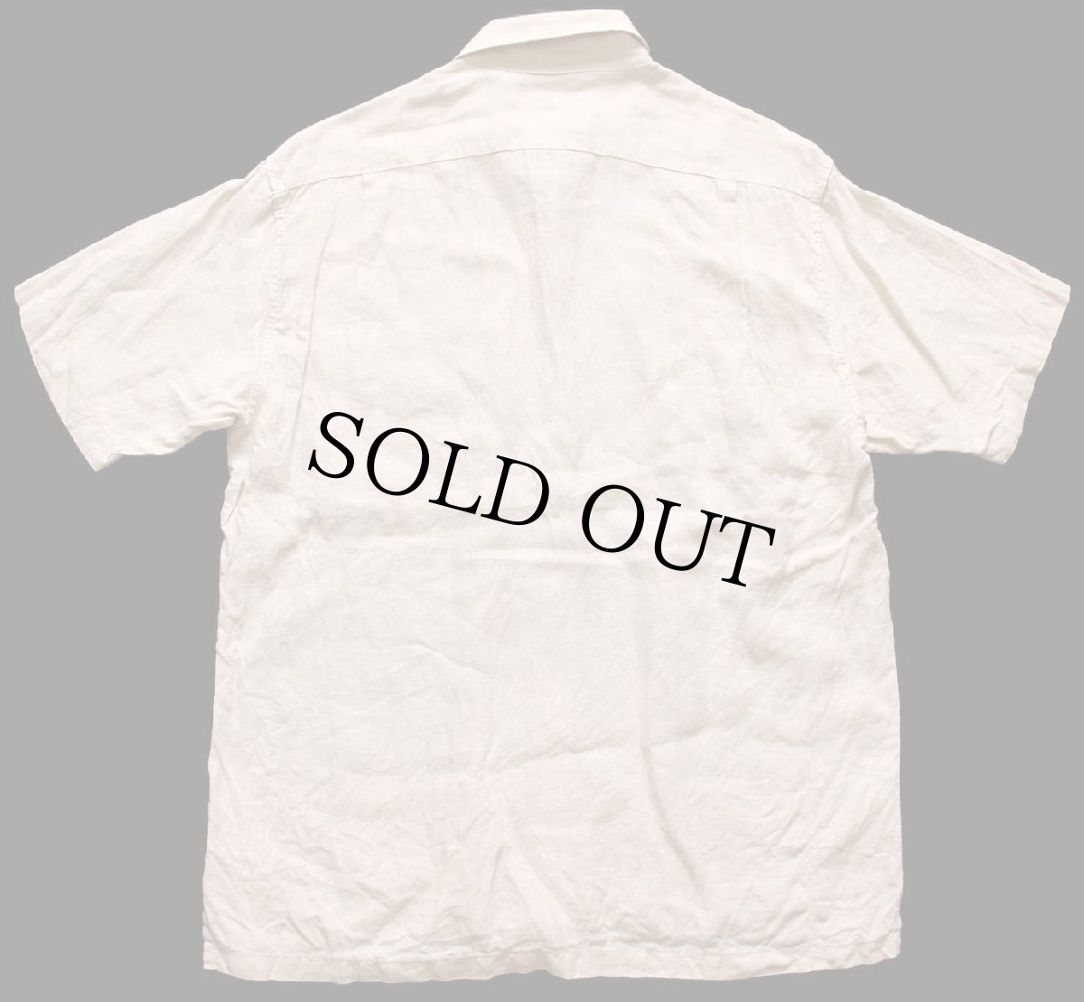 画像2: イタリア製 BARNEYS NEWYORK バーニーズニューヨーク 無地 半袖 リネンシャツ ライトカーキ M (2)