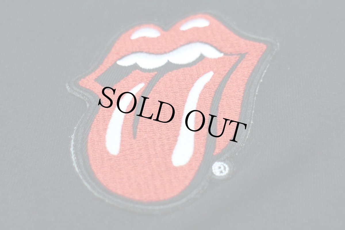 画像4: The Rolling Stones ローリングストーンズ リップ&タン パッチ付き コットン バンドTシャツ 黒 XL (4)