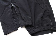 画像9: 15 米軍 U.S.ARMY ロゴ刺繍 APFU トレーニング ナイロンパンツ 黒 L/R★14  IPFU (9)