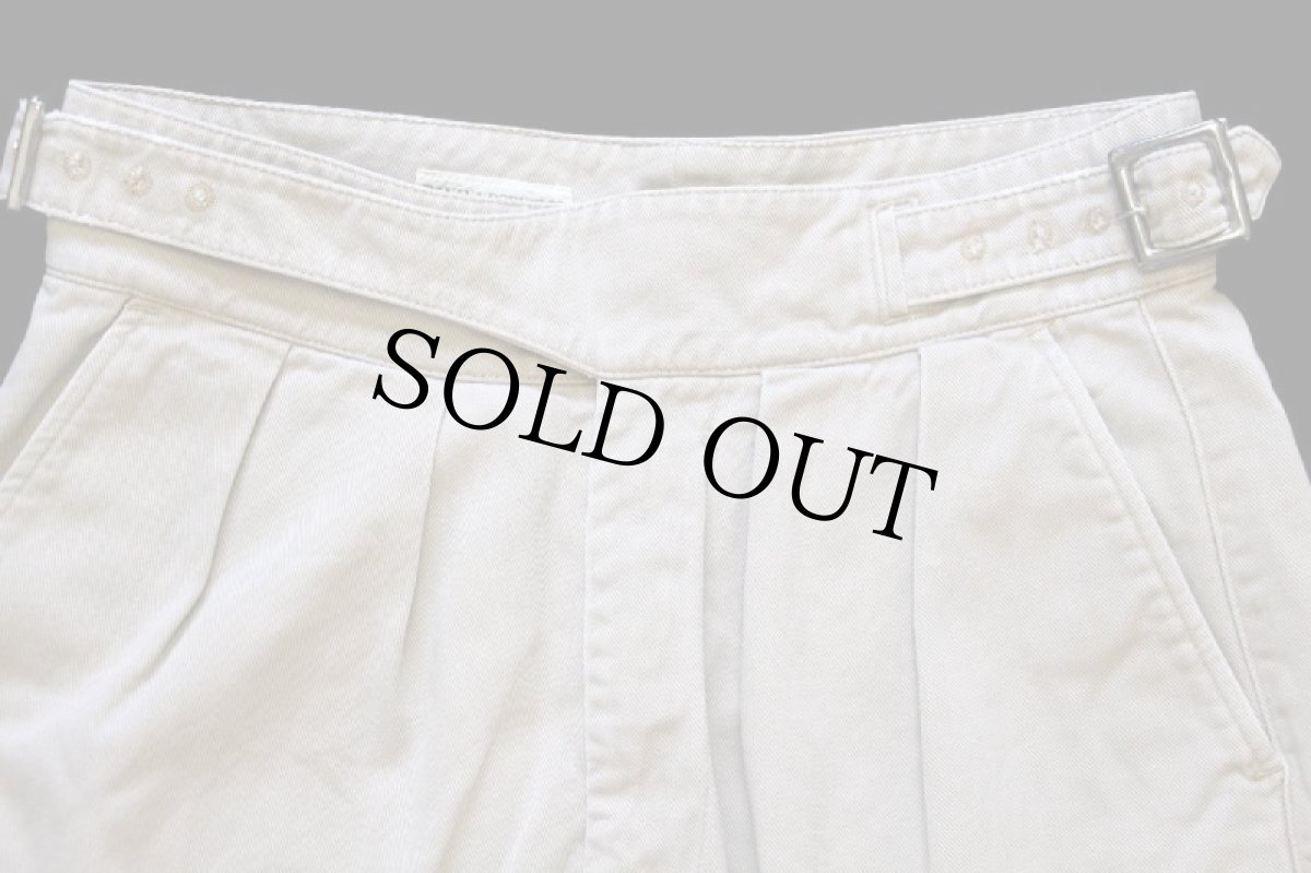 画像3: 80s BANANA REPUBLICバナナリパブリック ツータック コットンツイル グルカショーツ ショートパンツ カーキ 28 (3)