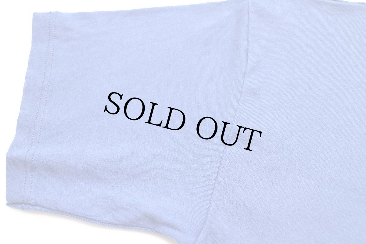 画像5: 90s Levi'sリーバイス ワンポイント ロゴ刺繍 ヘンリーネック コットンTシャツ 青 L (5)