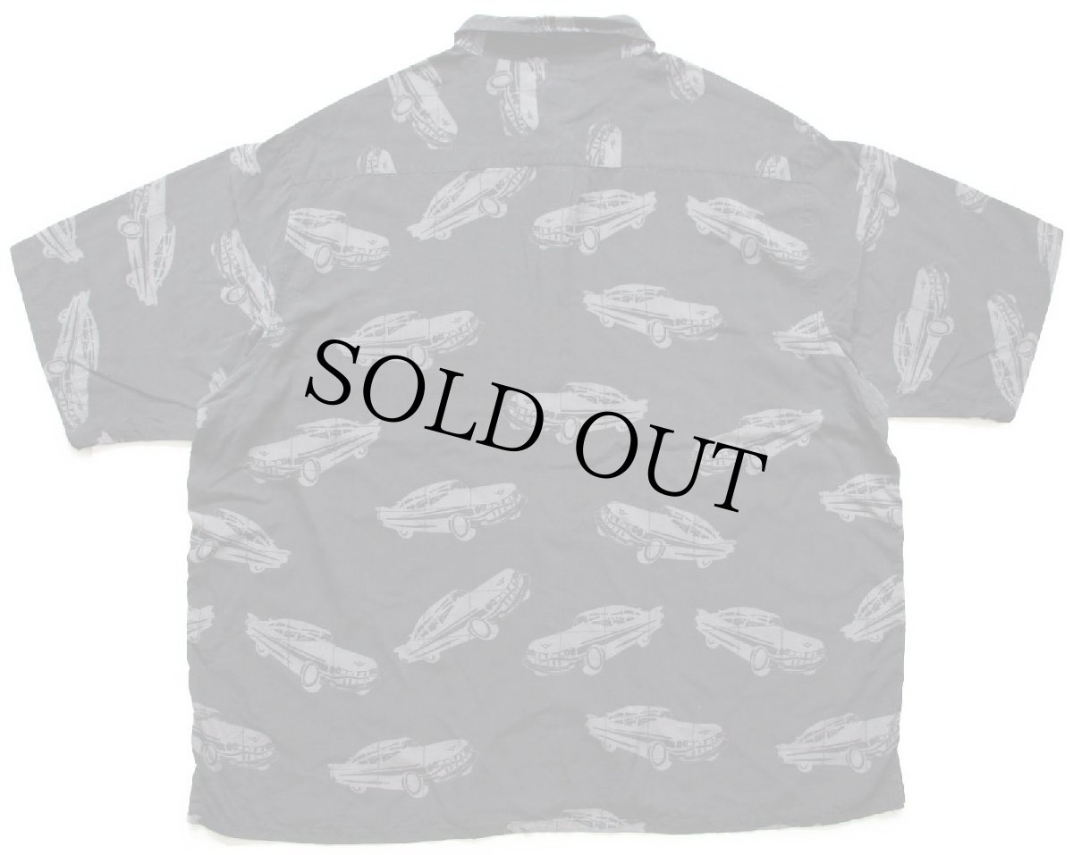 画像2: Caribbean ビンテージカー 総柄 半袖 シルクシャツ 黒 2XLT★特大 (2)