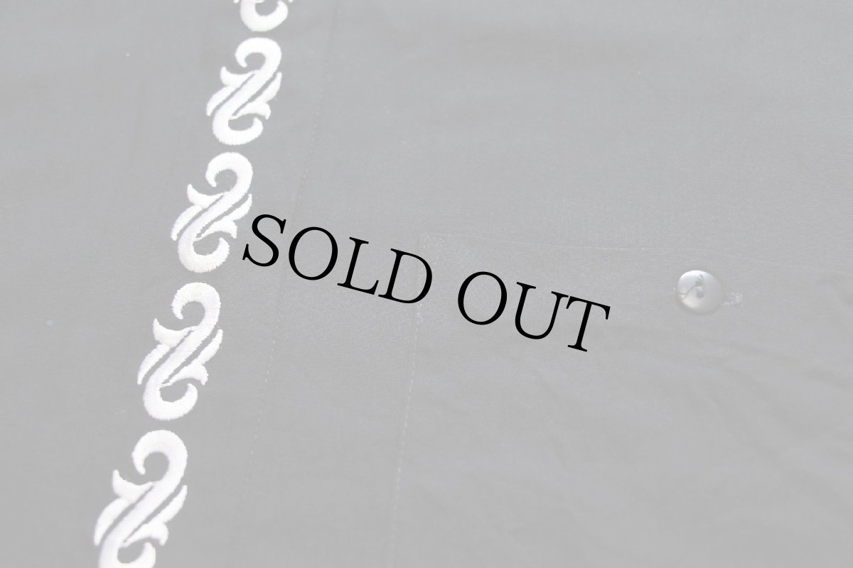 画像5: 90s Oak Street 比翼 刺繍入り 半袖 レーヨンシャツ 黒 M (5)