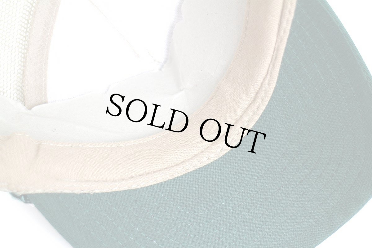 画像8: デッドストック★90s FARMERS OIL コンボイ トラック 刺繍 ツートン 切り替え メッシュキャップ ベージュ×緑 (8)