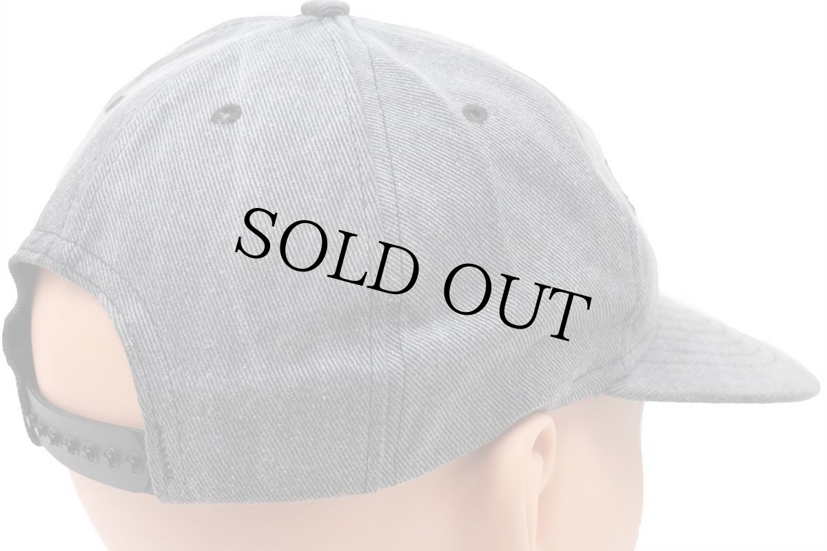 画像2: デッドストック★90s USA製 MOORHOUSE CONSTRUCTION COMPANY 刺繍 ウォッシュ加工 キャップ チャコールグレー (2)