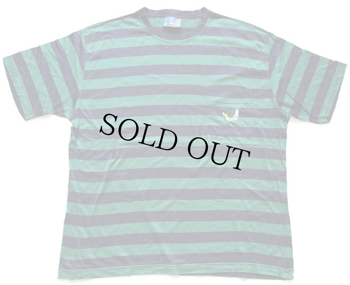 画像2: 90s イタリア製 QUATTRO E SETTANTA ロゴ刺繍 ボーダー コットン ポケットTシャツ 緑×紺 (2)