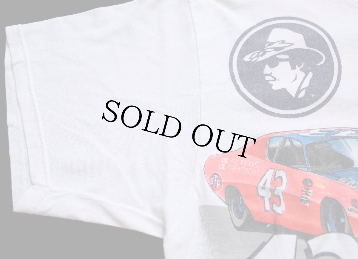 画像5: 90s NASCAR PETTY HAMILTON STP チェッカーフラッグ オールオーバープリント コットンTシャツ 白 L (5)
