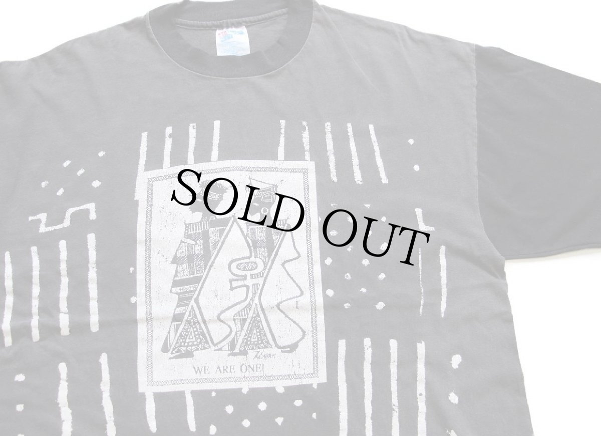 画像3: 90s Hanes MALI アフリカ アート 両面プリント ツートン コットンTシャツ 黒 フェード XL (3)