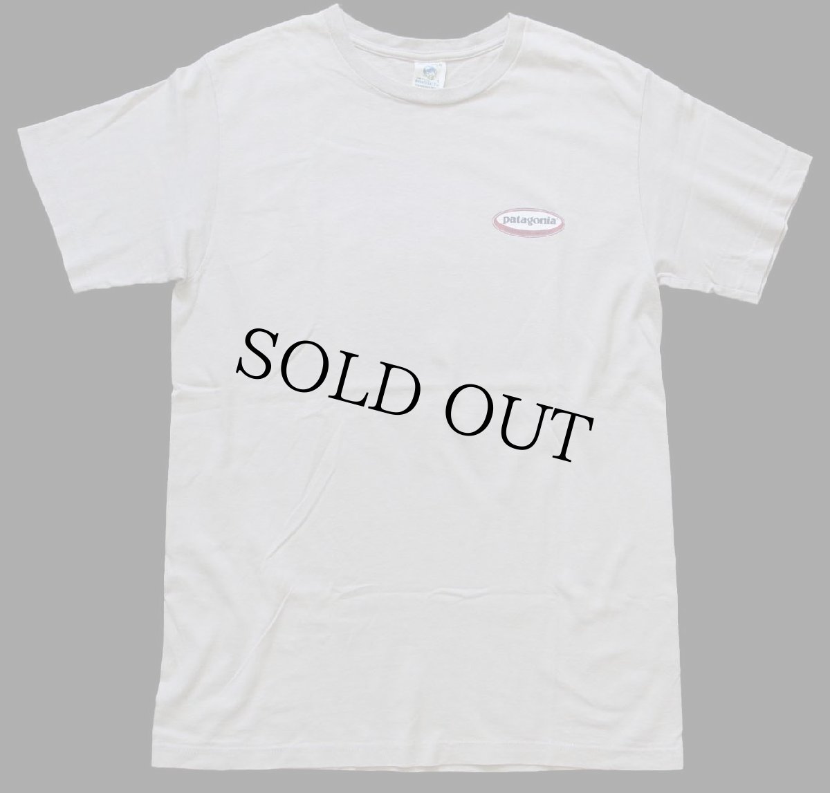 画像2: 90s USA製 patagoniaパタゴニア Beneficial T's オーバルロゴ オーガニックコットンTシャツ グレーベージュ S (2)