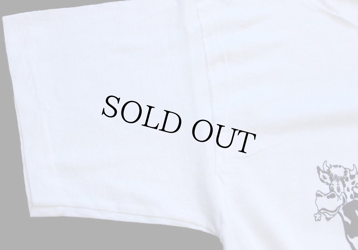 画像6: 90s SONA STRANA MA NON PAZZA 牛 イラスト コットンTシャツ 白 (6)