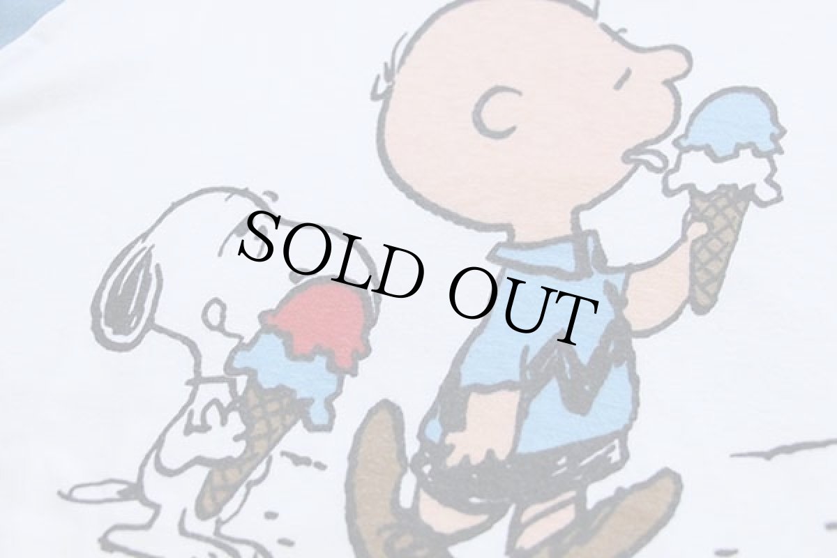 画像4: 80s スヌーピー チャーリーブラウン アイスクリーム 染み込みプリント コットン ラグランTシャツ 白×青 (4)