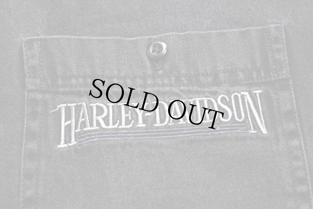 画像4: 00s HARLEY-DAVIDSON ハーレー ダビッドソン ロゴ刺繍 ブラック デニムシャツ L (4)