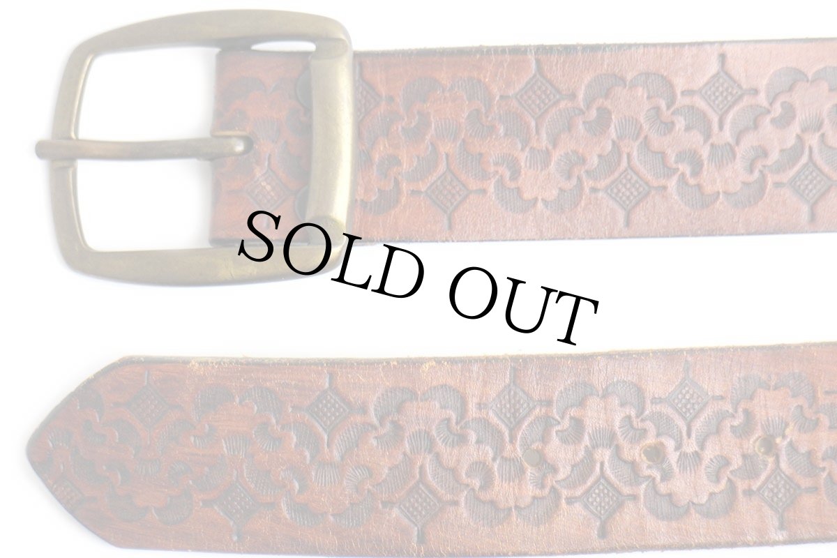 画像2: 80s USA製 UNKNOWN カービング トップグレイン カウハイド レザーベルト 茶 32 (2)