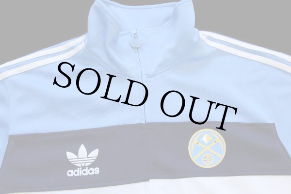adidasアディダス トレフォイル NBA DENVER NUGGETS ロゴ マルチカラー