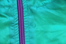 画像6: 90s NIKEナイキ ロゴ刺繍 マルチカラー 切り替え ナイロンジャケット 蛍光 L (6)