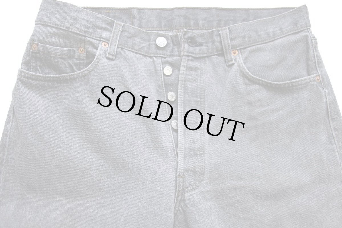 画像4: 90s USA製 Levi'sリーバイス 501 カットオフ 先染め ブラック デニムパンツ W34 (4)