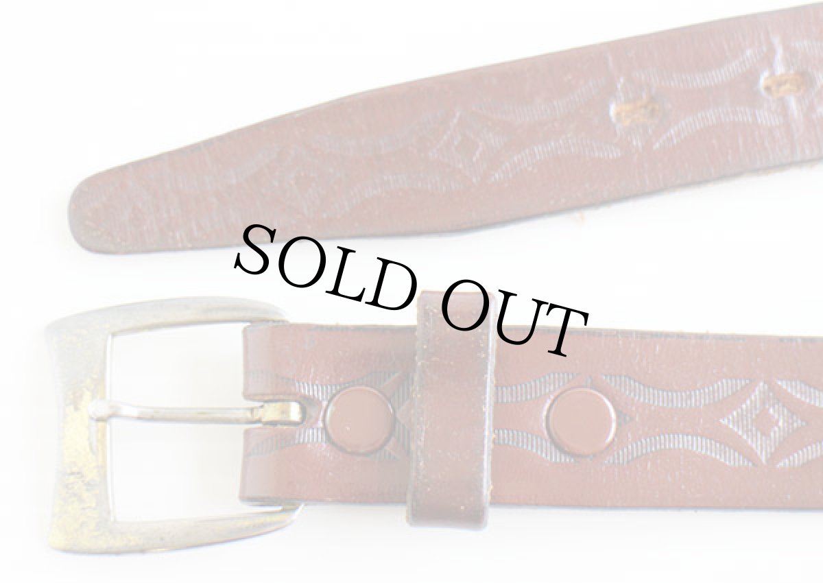 画像2: ビンテージ UNKNOWN 型押し レザーベルト 茶 34 (2)