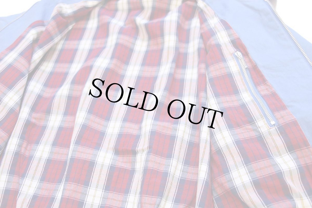 画像5: FRED PERRYフレッドペリー ワンポイント タータンチェックライナー コットン ハリントンジャケット 薄青 42 (5)