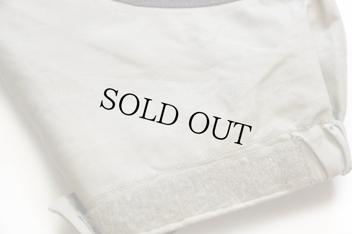 画像8: 00s patagoniaパタゴニア Flux Jacket ツートン 切り替え ロゴ刺繍 ナイロンジャケット XL (8)