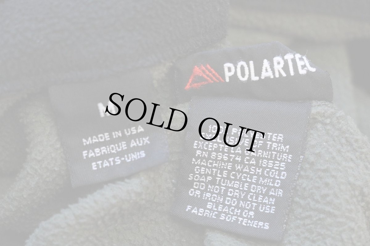 画像4: 90s USA製 MOUNTAIN HARDWEAR ロゴ刺繍 ハイネック ハーフジップ POLARTEC インナー フリース オリーブ M (4)