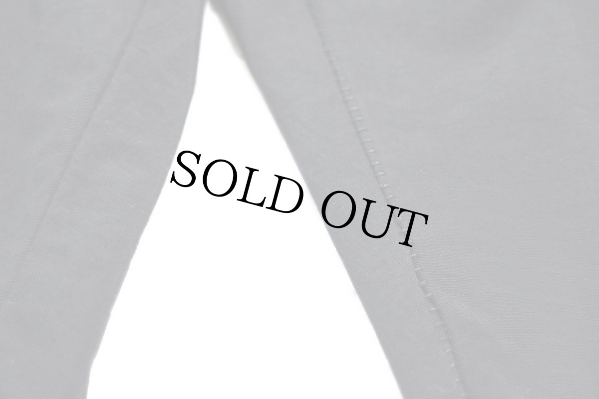 画像9: 15 米軍 U.S.ARMY ロゴ刺繍 APFU トレーニング ナイロンパンツ 黒 M/R★42 IPFU (9)